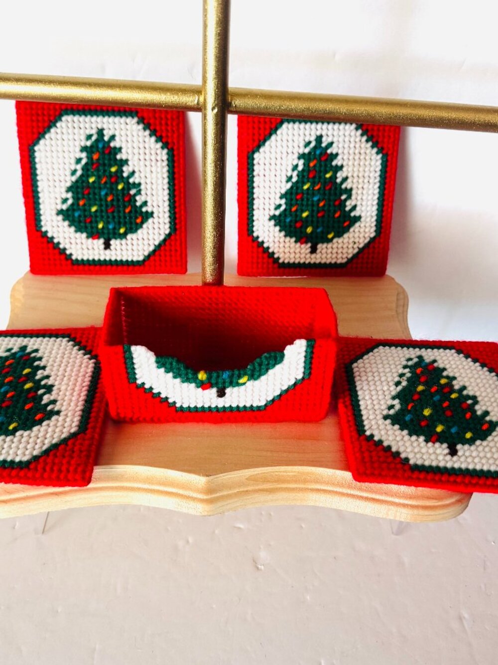 Vtg Christmas Tree Plastic Canvas Coasters with Holder Set 4 Needlepoint Yarn